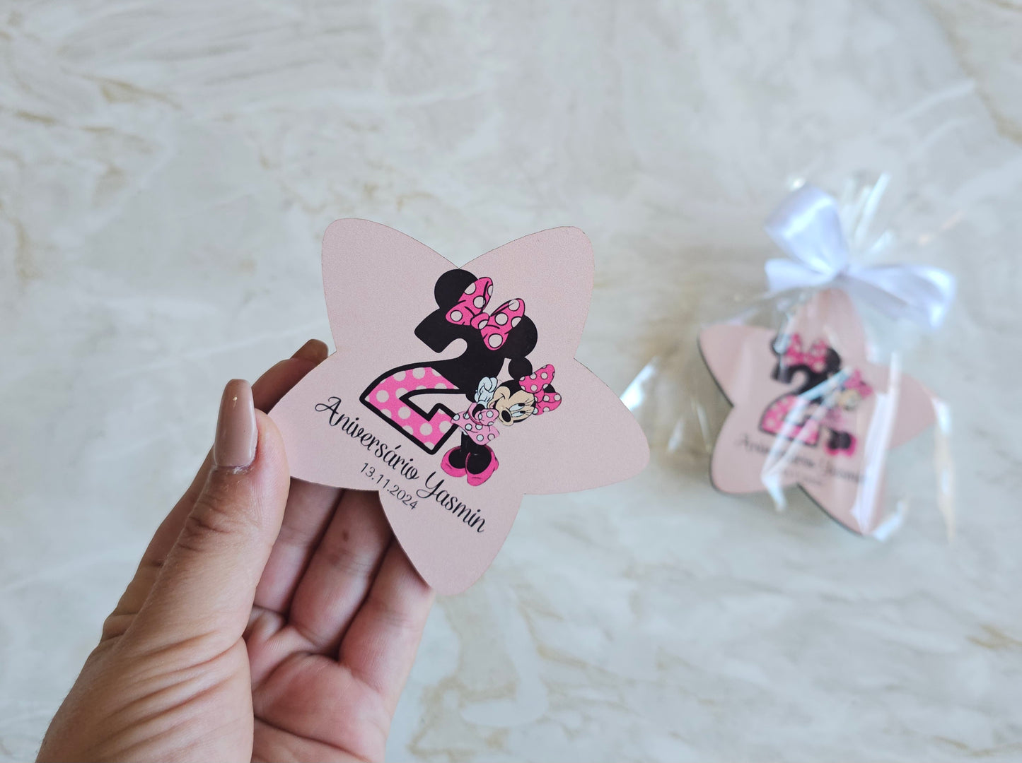 Íman Aniversário Minnie