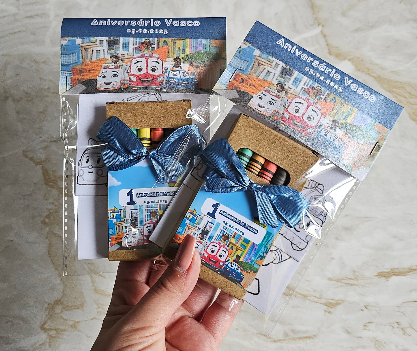 Caixa de lápis personalizada + desenhos