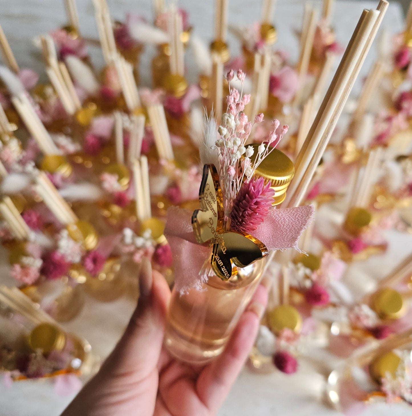 Mikado Benedita "Borboleta de Ouro"