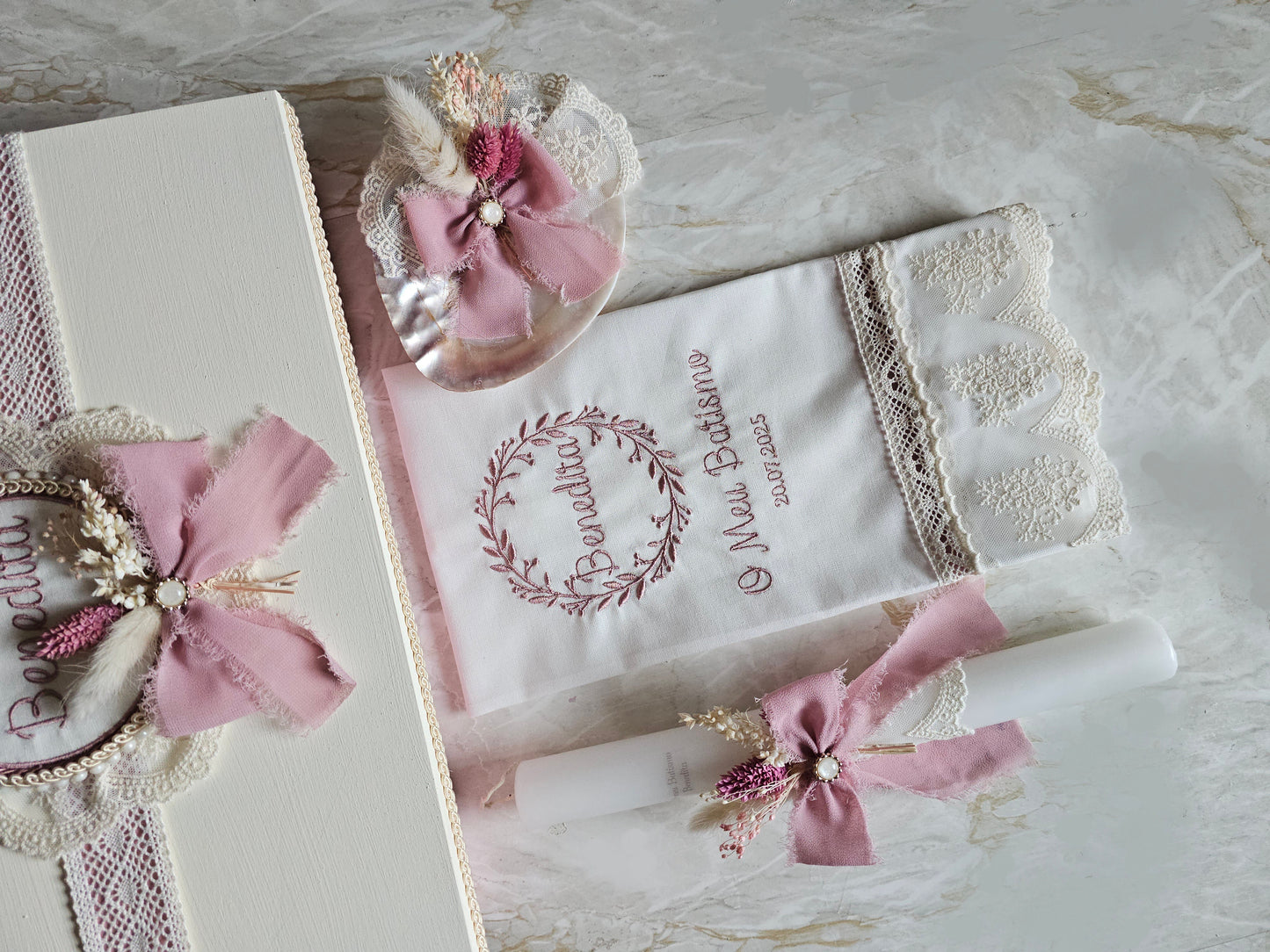 Conjunto de Batismo "Benedita" flores preservadas