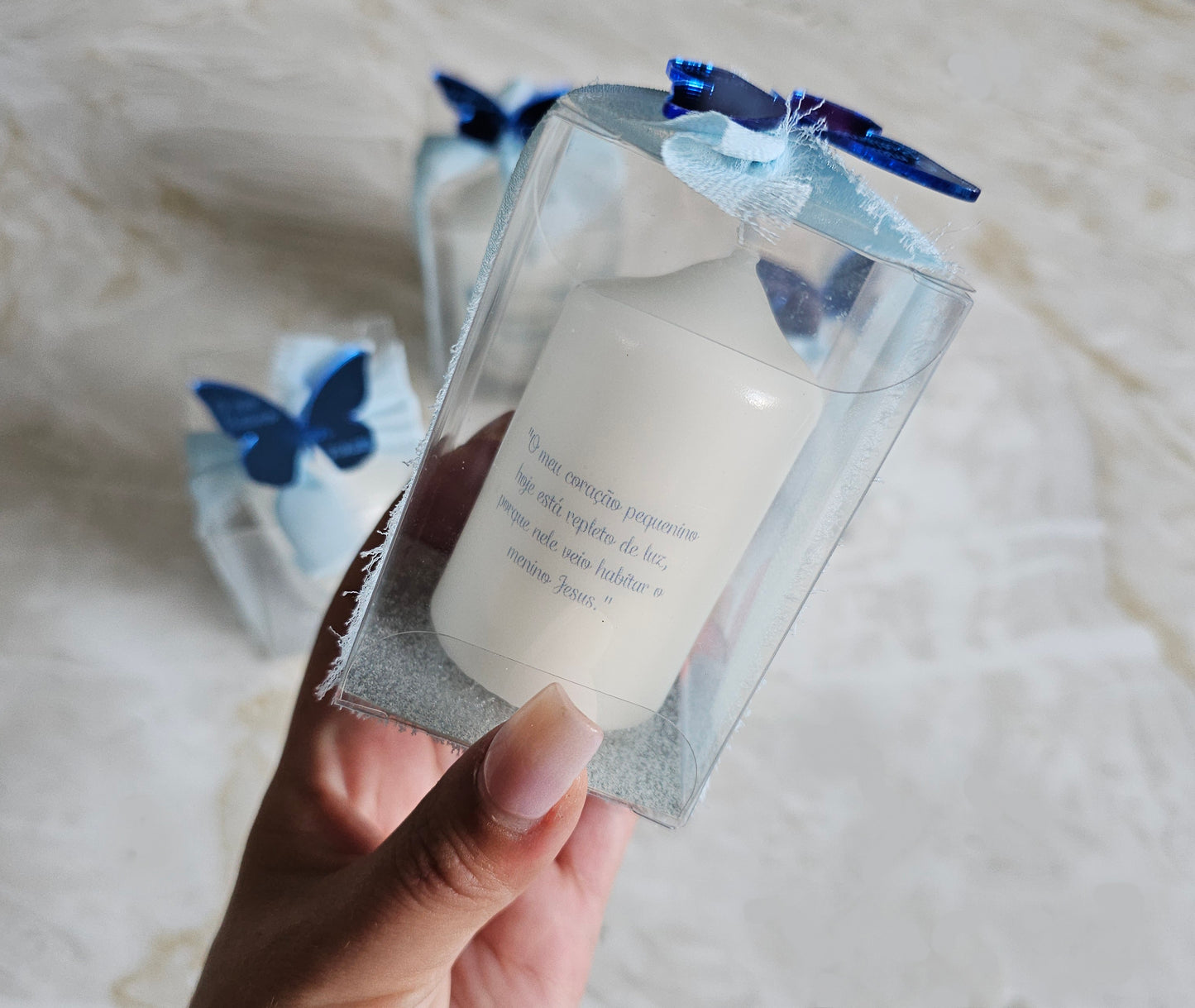 Vela personalizada floral azul em Caixa