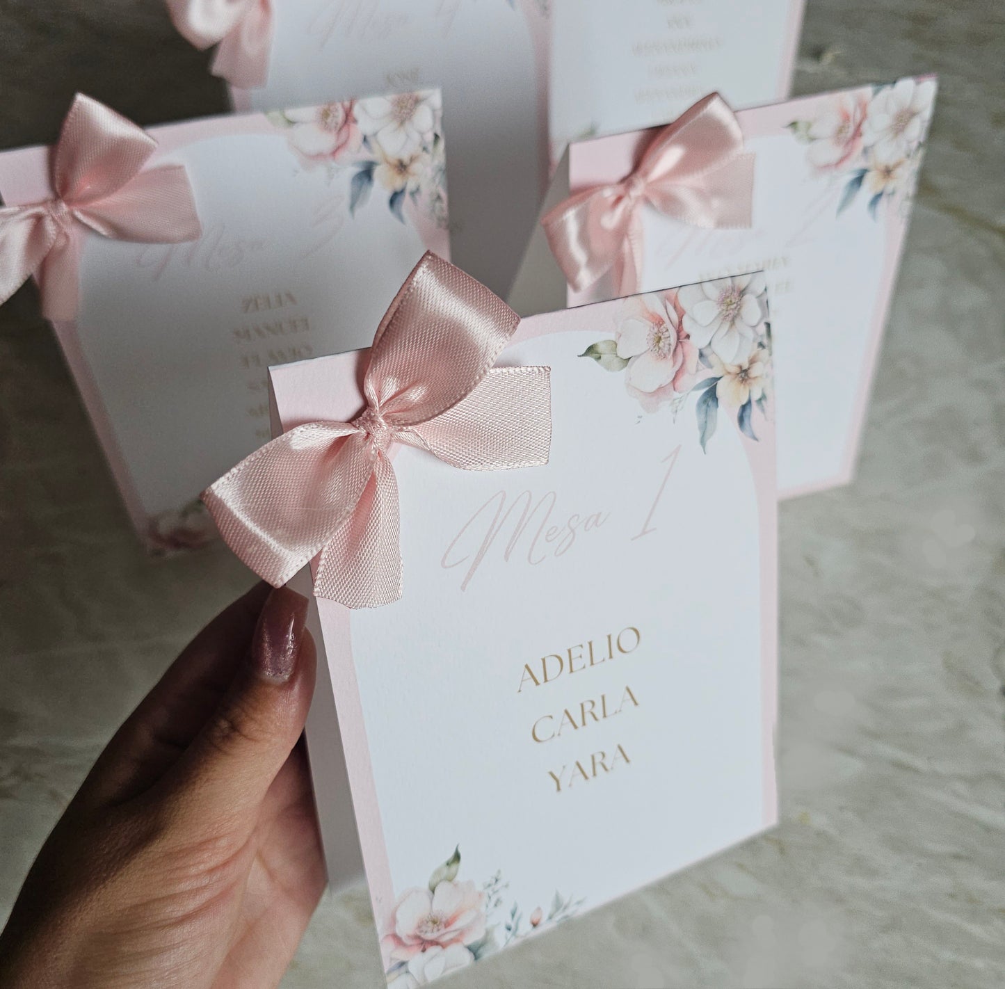 Marcador de mesa Floral rosa