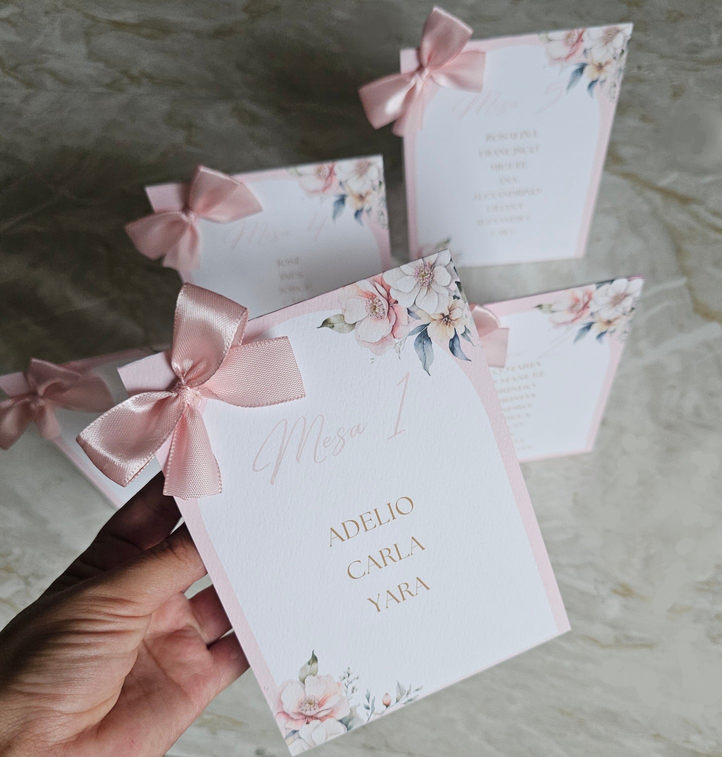 Marcador de mesa Floral rosa