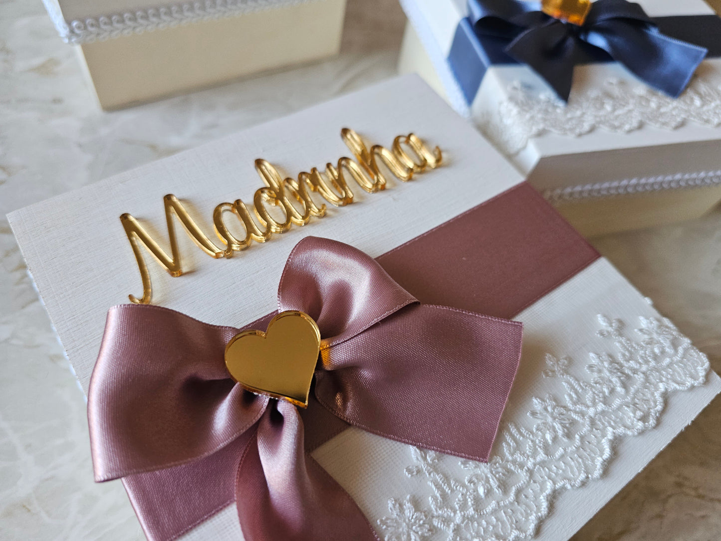 Caixas especiais Padrinhos "Acrílico dourado "