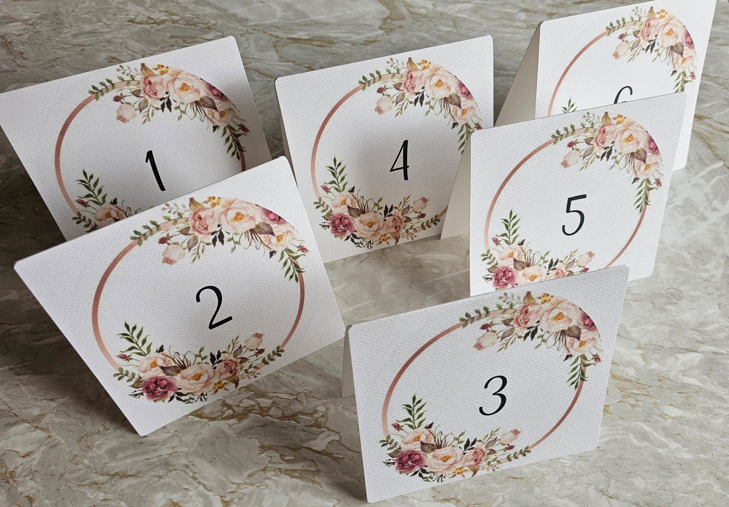 Marcadores de mesa floral
