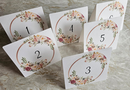 Marcadores de mesa floral