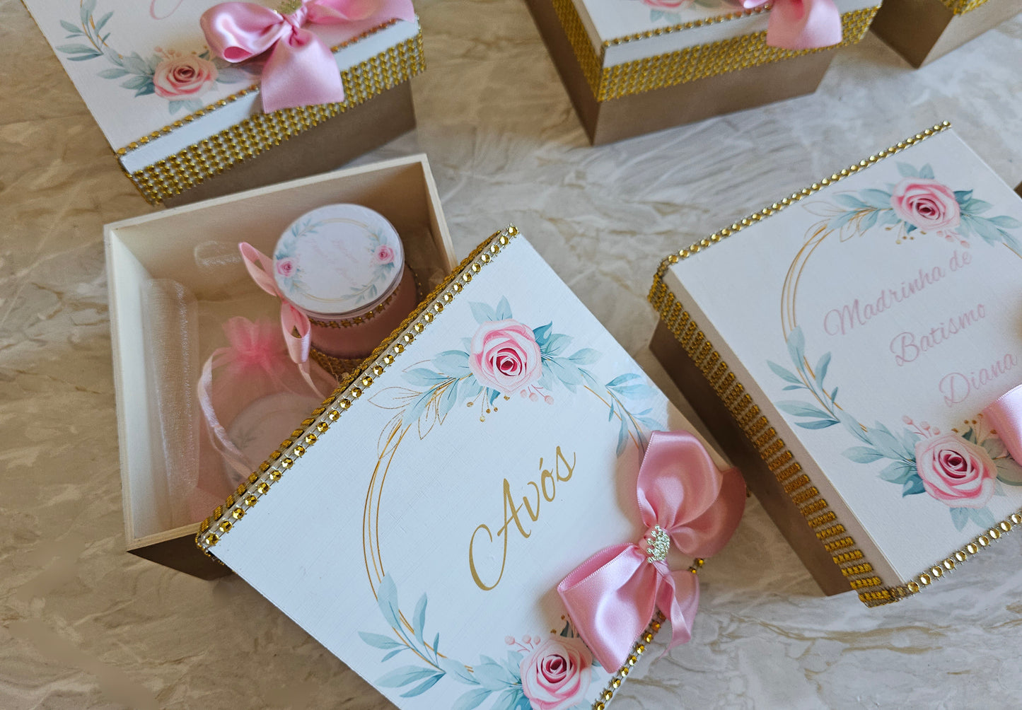 Caixas especiais " Floral rosa e dourado"