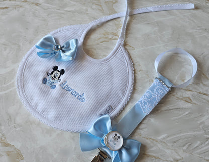 Babete personalizado + prendedor "Leonardo"