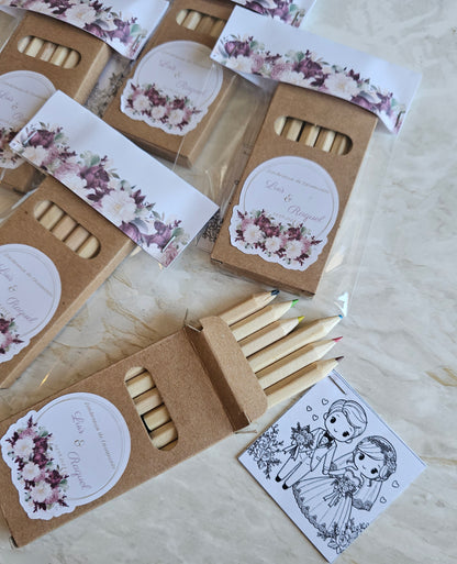 Caixa lápis + mini livro para colorir