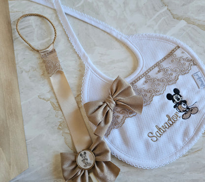 Babete personalizado + prendedor de chupeta