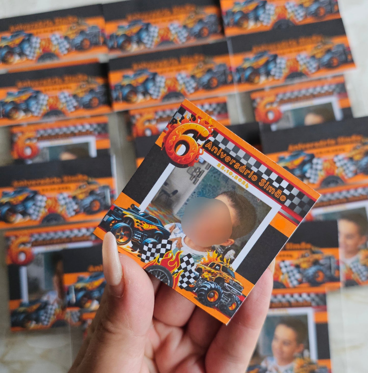 Íman Aniversário Monster trucks