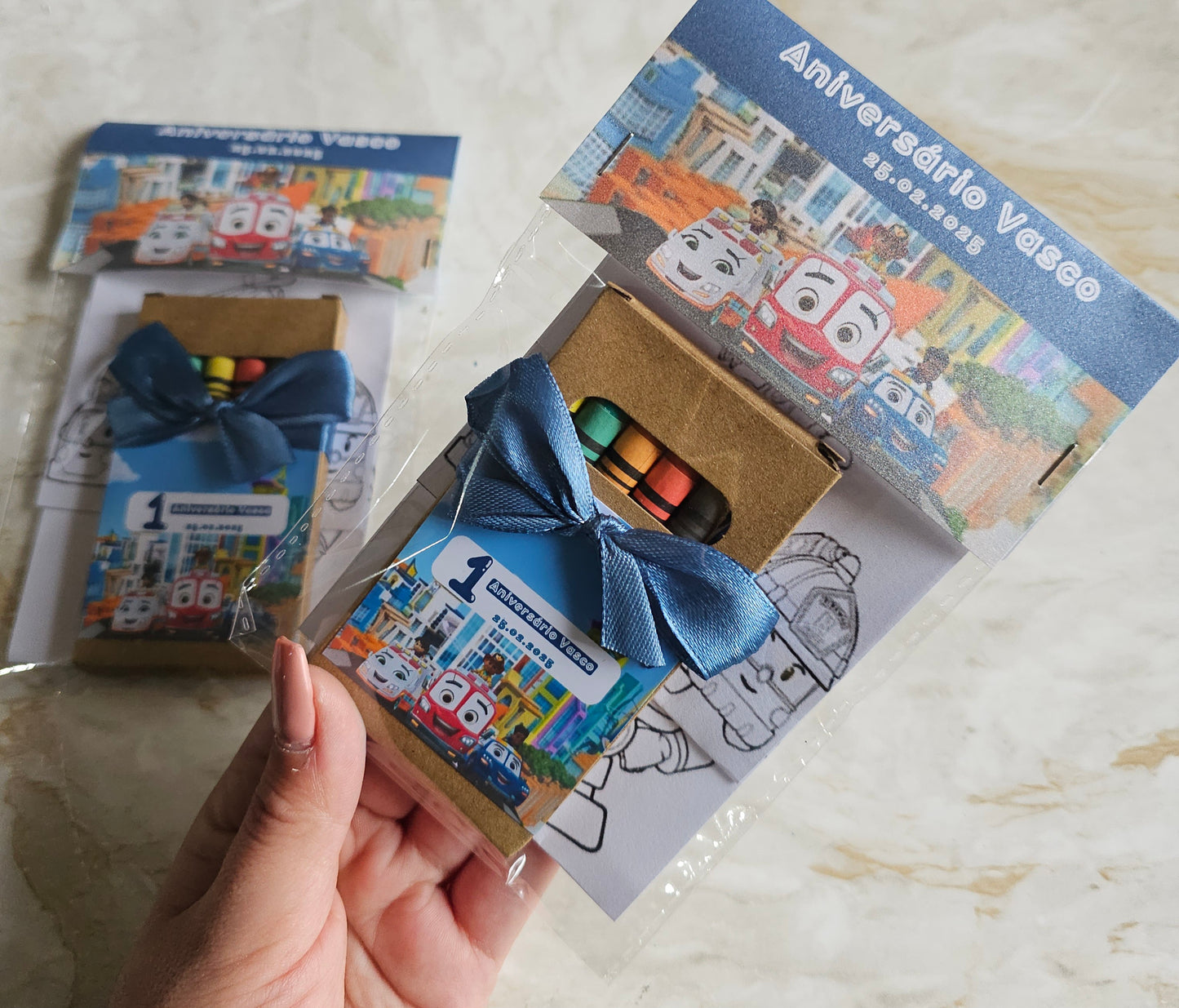 Caixa de lápis personalizada + desenhos