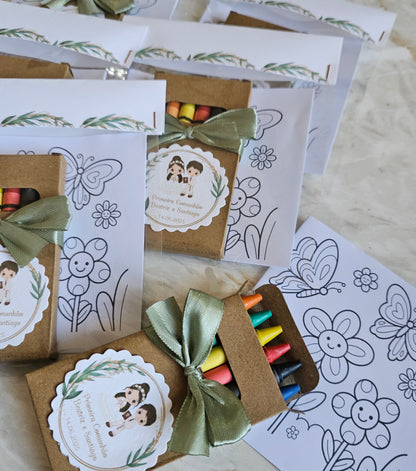 Kit lápis personalizados + desenhos para colorir