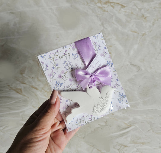 Pomba em gesso perfumado " floral violeta"