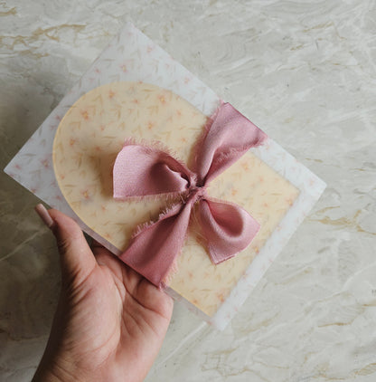Convite acrílico dourado espelhado "Rosa"