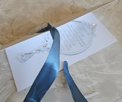 Convite em acrílico prateado "espelho mágico"