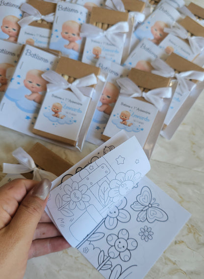 Kit lápis de colorir + livro de desenhos "Baby Boss"