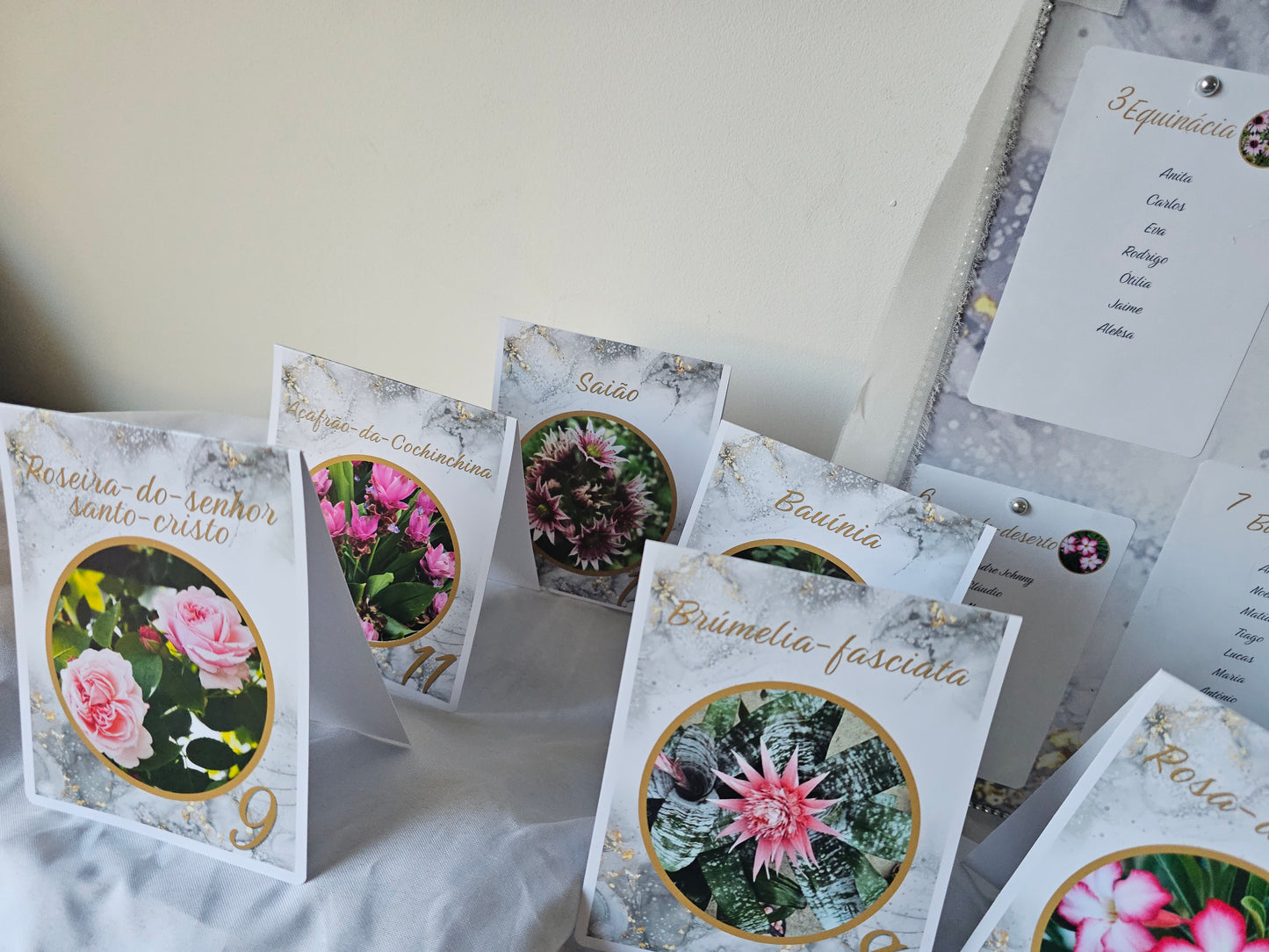 Marcadores de mesa "Mármore " flores típicas