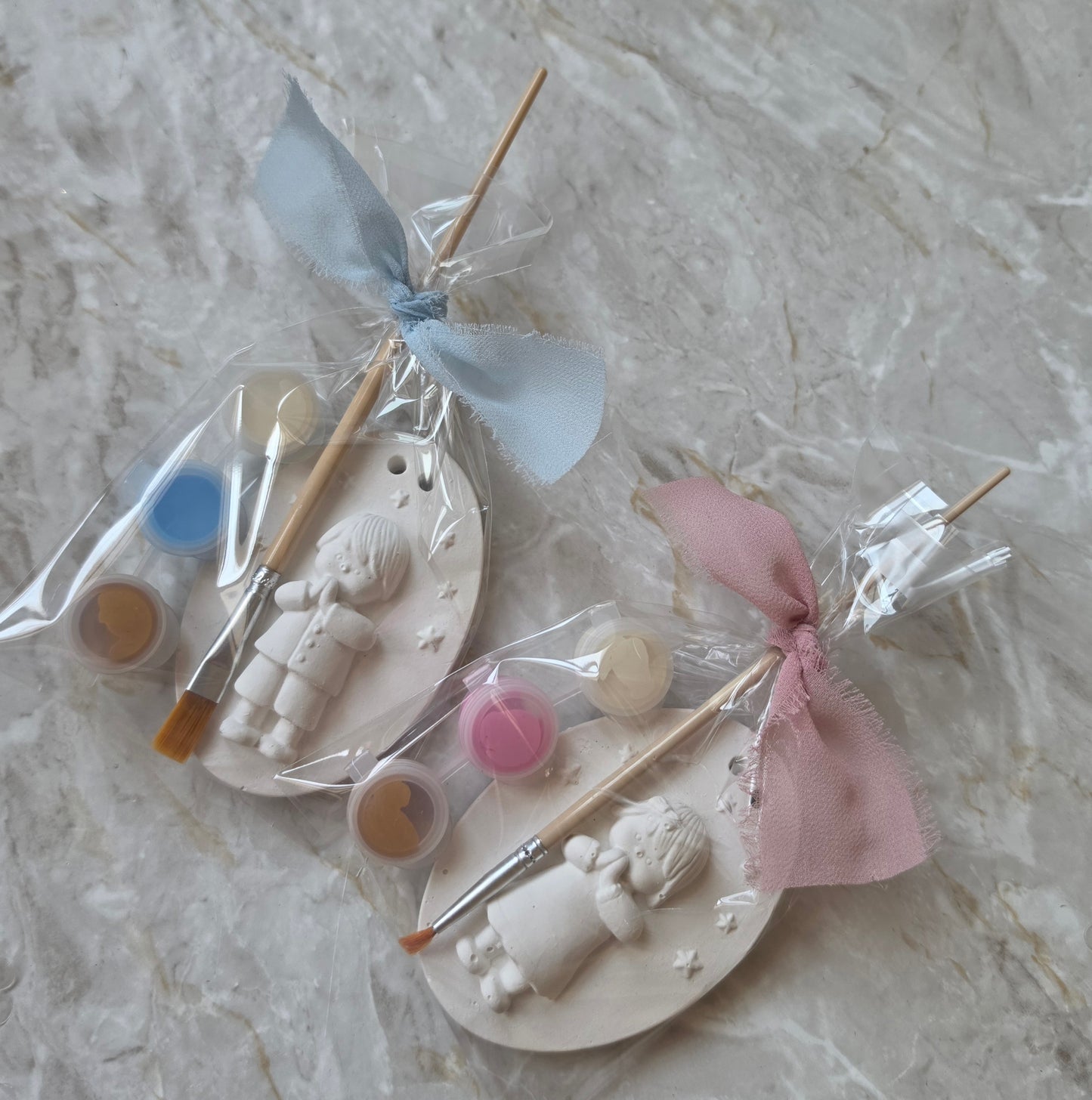Kit colorir gesso 🩷🩵💛
