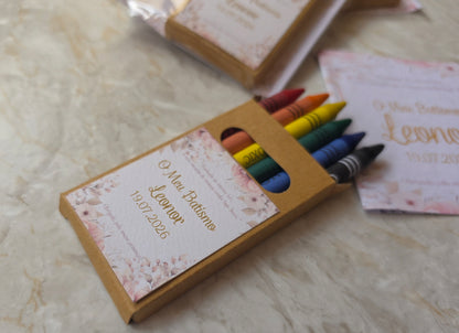 Livro de colorir + lápis de cera 🌸