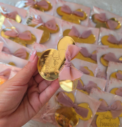 Íman Minnie acrílico dourado espelhado 🌸